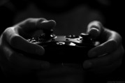 PS4免費(fèi)游戲，是否真的多？，PS4免費(fèi)游戲數(shù)量真的多嗎？真相揭示