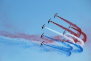 探尋機場的黃金時刻——飛機流量網(wǎng)站詳解，揭秘黃金時刻，分析影響航班繁忙程度的關(guān)鍵因素