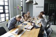 新企業(yè)注冊(cè)全攻略，流程、注意事項(xiàng)及常見(jiàn)問(wèn)題解答，新企業(yè)注冊(cè)全流程解析，流程指南、關(guān)鍵注意及答疑解惑
