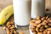“佛系”茶顏悅色加入9.9元大戰(zhàn) “卷價(jià)格”“卷賣零食”的新茶飲還是一門好生意嗎？