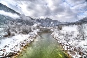 冬季的飛雪游戲，那個免費的時代，冬日游戲，從傳統(tǒng)到現(xiàn)代，共享飛雪的游戲