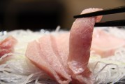 懷孕期間夢見魚，寓意與解讀，懷孕期間夢見魚的寓意與解讀
