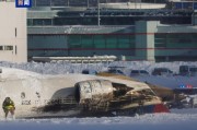 美客機在加拿大翻覆事故已致21人受傷 事故原因仍在調(diào)查