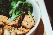 夢中的美食之旅，一次夢到吃菜的奇妙體驗，夢中的美食之旅，奇妙的吃菜體驗