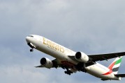 國泰航空6月載客183.77萬人次 同比增加18.7%