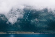 夢境中的剪發(fā)之旅，夢境中的剪發(fā)之旅，探索心靈與外在的轉(zhuǎn)變之旅
