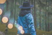 女人夢(mèng)到自己被蛇咬了，解讀夢(mèng)境背后的心理暗示