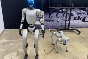 人形機器人哪家強？宇樹、智元、星海圖、開普勒等同臺競技