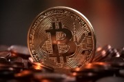 玩游戲也能獲得虛擬貨幣？，游戲賺錢新途徑，虛擬貨幣概念及應用