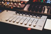 探索Fl Studio插件網(wǎng)站，解鎖音樂制作無限可能