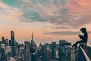 在當(dāng)今信息化時(shí)代，網(wǎng)絡(luò)已經(jīng)成為我們生活中不可或缺的一部分。而為了更好地與廣大網(wǎng)友進(jìn)行互動(dòng)和交流，許多個(gè)人或團(tuán)隊(duì)都創(chuàng)建了自己的博客網(wǎng)站。為了吸引更多的用戶關(guān)注自己的博客，許多開發(fā)者也會(huì)為博客網(wǎng)站設(shè)計(jì)一些插件。那么，如何選擇合適的博客網(wǎng)站插件呢？，了解博客網(wǎng)站插件的選擇，關(guān)鍵因素分析