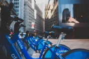 小米、小鵬、蔚來(lái)等宣布切入“人形機(jī)器人”賽道 全球已有18家車企接入人形機(jī)器人賽道