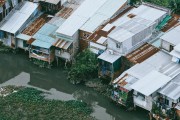 中共中央：加快建立租購并舉的住房制度，加快構建房地產(chǎn)發(fā)展新模式