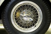 電動三輪車的啟動方法和操作技巧有哪些？啟動電動三輪車時需要注意哪些安全事項？