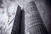 利寶保險總公司及多家分支機構被罰，涉及準備金系統(tǒng)建設不完善、虛構保險中介業(yè)務套取費用等