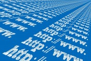 PHP作為一種腳本語言，在Web開發(fā)中占據(jù)了重要地位。它可以用來構(gòu)建動(dòng)態(tài)網(wǎng)頁，并且在許多開源項(xiàng)目中都有廣泛應(yīng)用。然而，對(duì)于許多人來說，學(xué)習(xí)如何使用PHP來搭建自己的網(wǎng)站可能是一個(gè)相對(duì)復(fù)雜的任務(wù)。，了解并掌握PHP，創(chuàng)建動(dòng)態(tài)網(wǎng)頁的關(guān)鍵技術(shù)