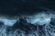夢(mèng)中的海洋之旅，海上大風(fēng)大浪的奇幻之旅