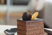 從零開始學(xué)習(xí)制作美味的自由式蛋糕游戲——教程指南，自控力與創(chuàng)新烘焙技巧，從零開始制作美味自由式蛋糕的游戲教程