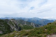 夢中的泥巴路，一段心靈的旅程