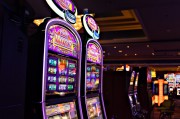 一步即可擁有超大規(guī)模即時戰(zhàn)斗場景的Step Free Game——劍之王，劍之王，輕松實現(xiàn)超大規(guī)模即時戰(zhàn)斗的劍道大師