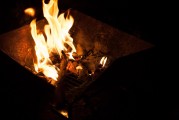 夢到蜂窩煤，一場深邃的內(nèi)心探索，夢探內(nèi)心深處，蜂窩煤的象征意義