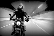 夢魘之影，車禍之夢的解析，夢魘之影，車禍之夢的深度解析