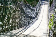 夢中的橋，跨越現(xiàn)實與心靈的旅程