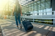 夢中的行李箱之旅，夢游行李箱之旅