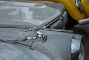 如何正確使用汽車杯架？這種設(shè)計(jì)有哪些實(shí)用功能？