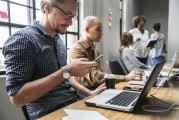 如何通過多種方式查詢企業(yè)注冊信息？，多元化查詢企業(yè)注冊信息的方式方法