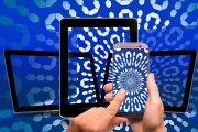 計劃大幅擴(kuò)展人工智能團(tuán)隊 Meta Platforms股價再創(chuàng)歷史新高