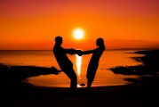 夢到情人——究竟是何預(yù)兆？，夢到情人，究竟預(yù)示著什么？