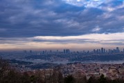 滄州市地處河北省中部，東臨渤海，南靠燕山山脈，北接京、津兩市。地處華北平原北部，地勢平坦，自古以來就是農業(yè)生產(chǎn)的重要基地。因此，滄州市的網(wǎng)站SEO工作尤為重要。，滄州市，地理位置、農業(yè)基礎與未來發(fā)展