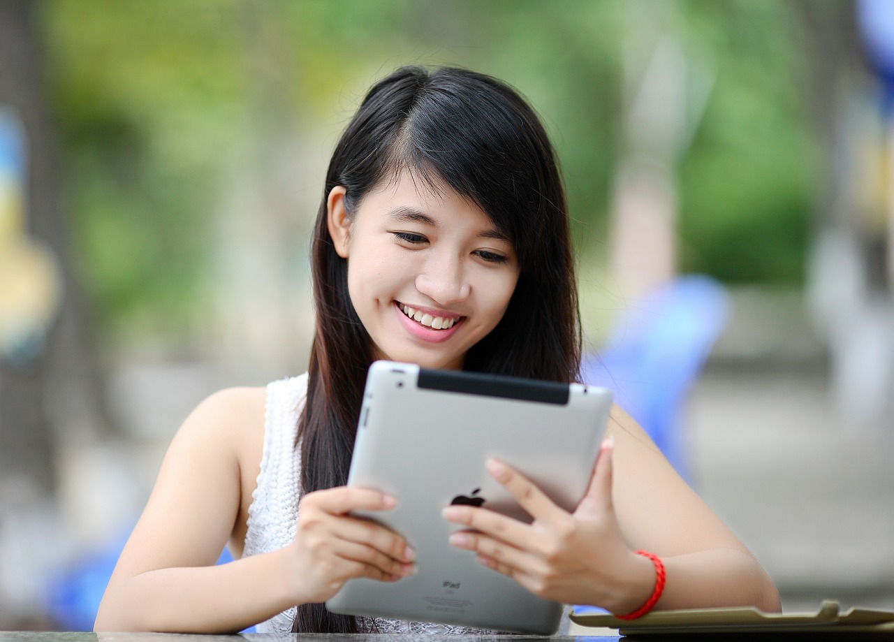 iPad多人游戲的無(wú)限可能，免費(fèi)與付費(fèi)的交融