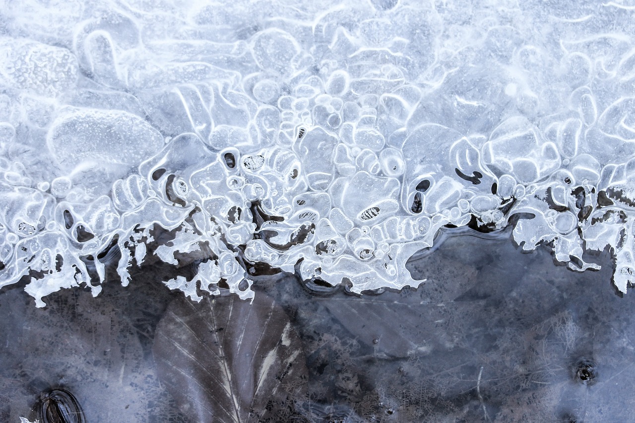 夢(mèng)游水世界，一次水中行走的夢(mèng)境探索