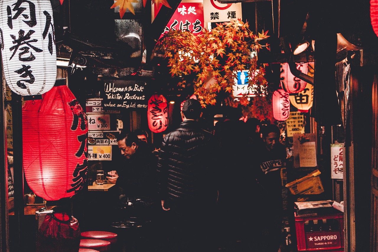 坦克大戰(zhàn)是一款受歡迎的免費(fèi)坦克戰(zhàn)斗游戲。這款游戲在視覺效果、操作性、策略性等方面都做得非常好，贏得了廣大玩家的喜愛。