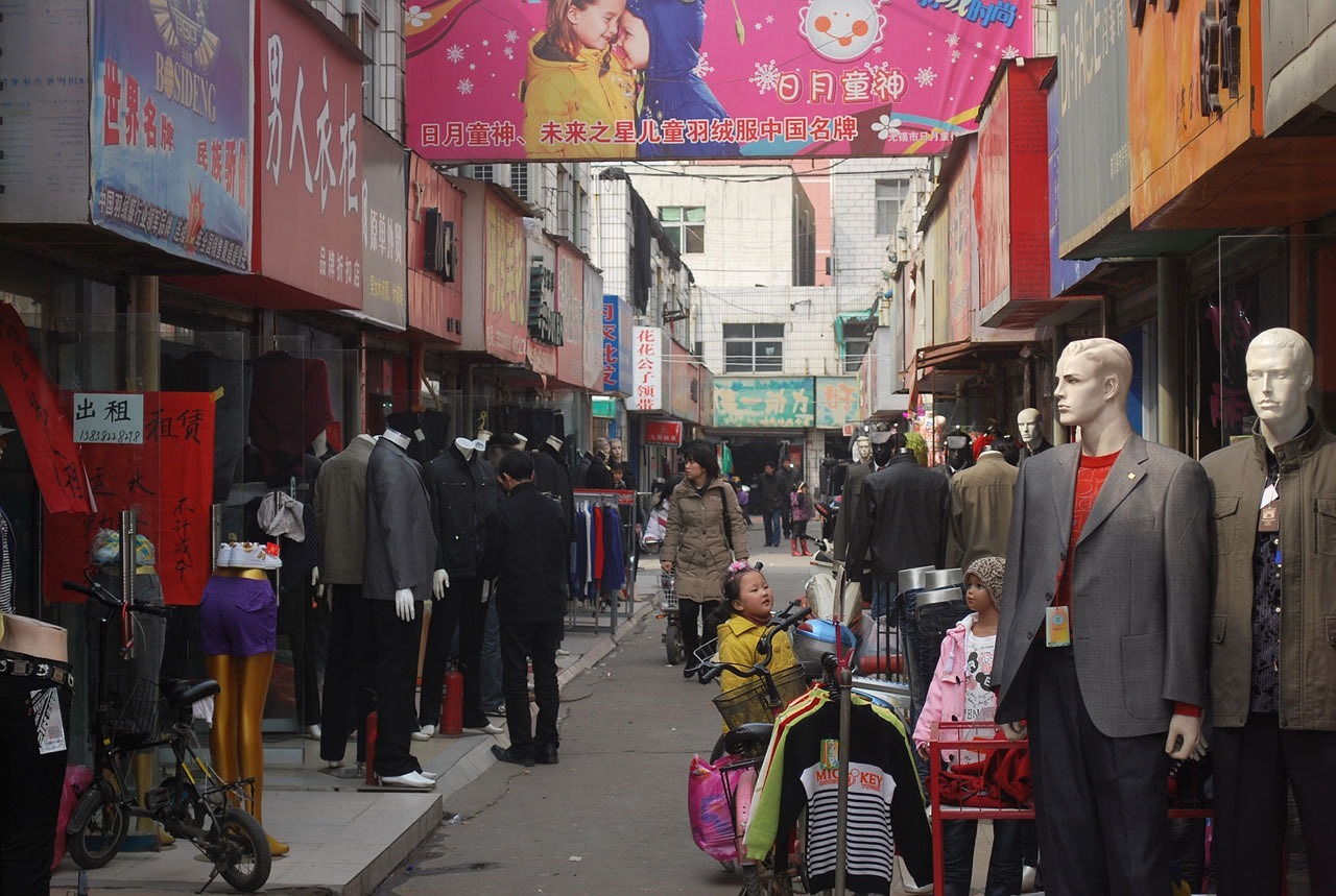 夢(mèng)中的購物之旅，一次逛街買衣服的奇妙體驗(yàn)