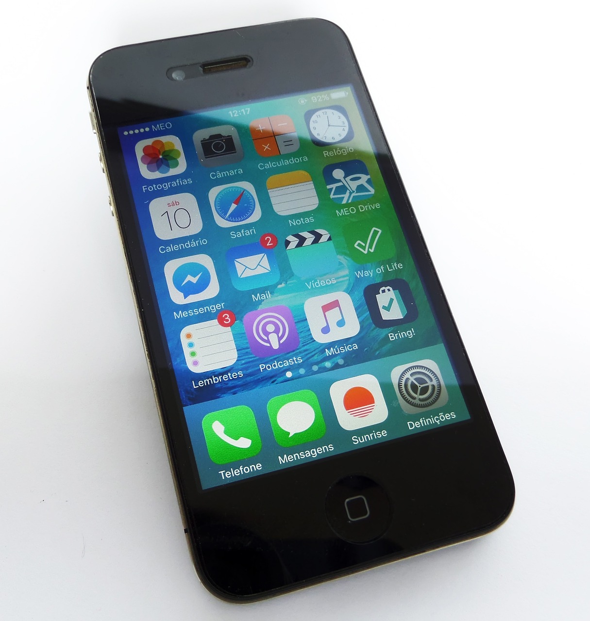 一文看懂|蘋果發(fā)布帶人工智能功能的iPhone 16、新款智能手表及耳機