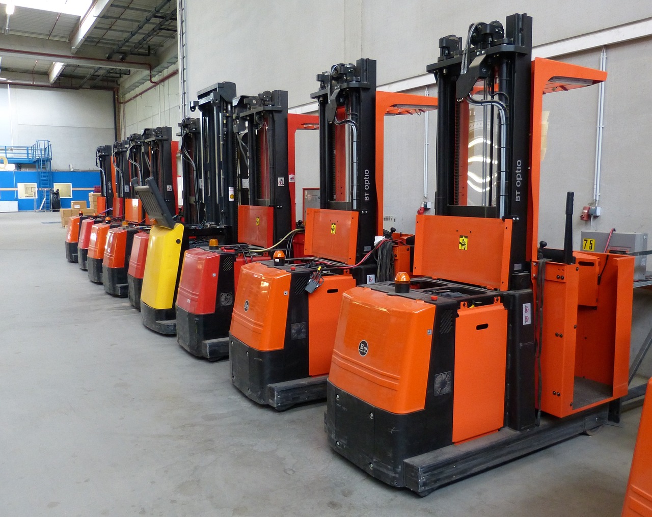 免費(fèi)游戲叉車，體驗(yàn)一款便捷、刺激的物流運(yùn)輸工具
