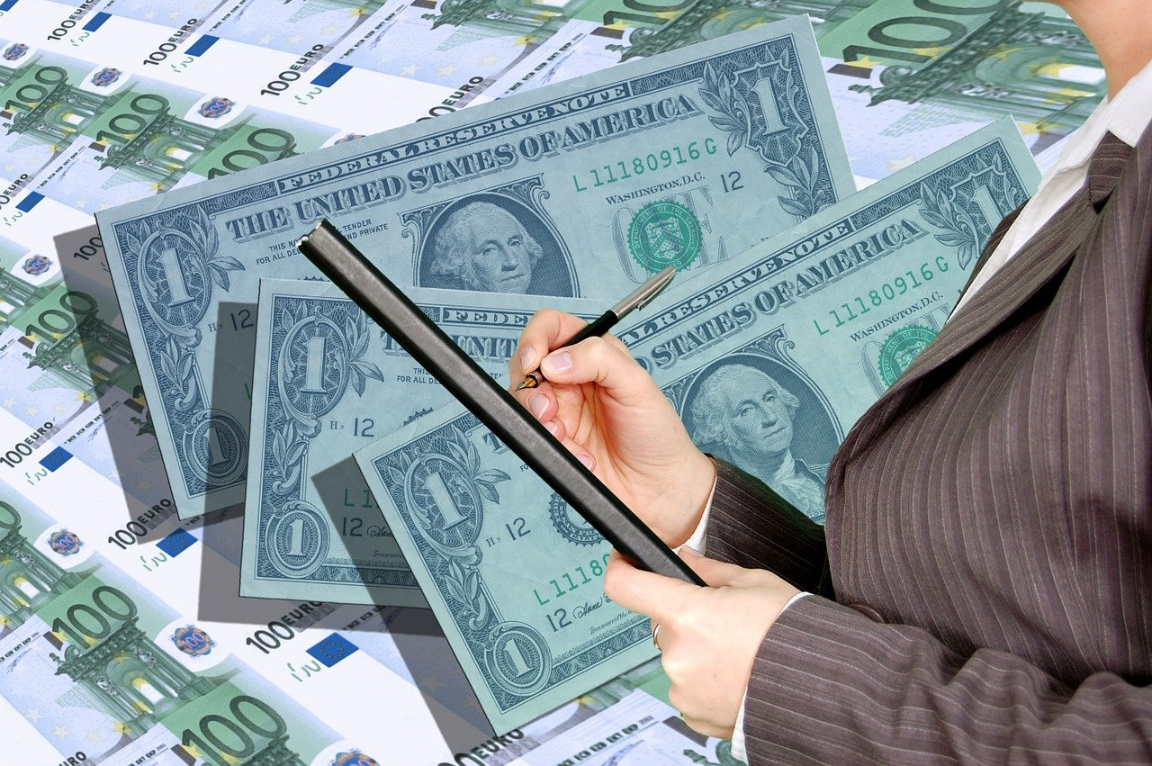 如何理解黃金的計量單位及其在交易中的應(yīng)用？這些單位如何影響投資決策？