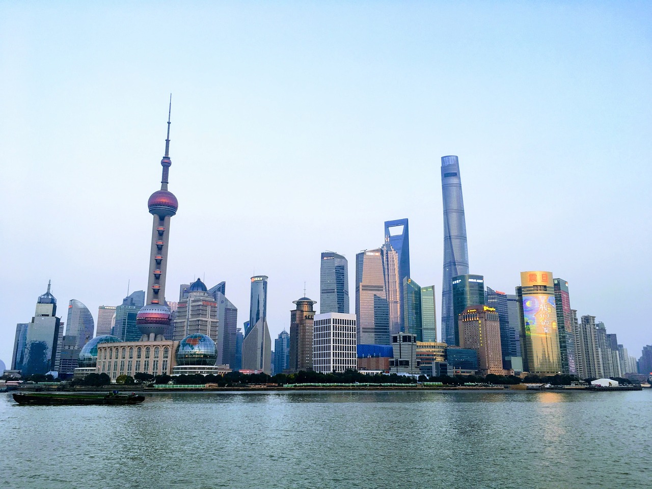 上海市優(yōu)化網(wǎng)站關(guān)鍵詞策略，以提升品牌知名度為目標(biāo)