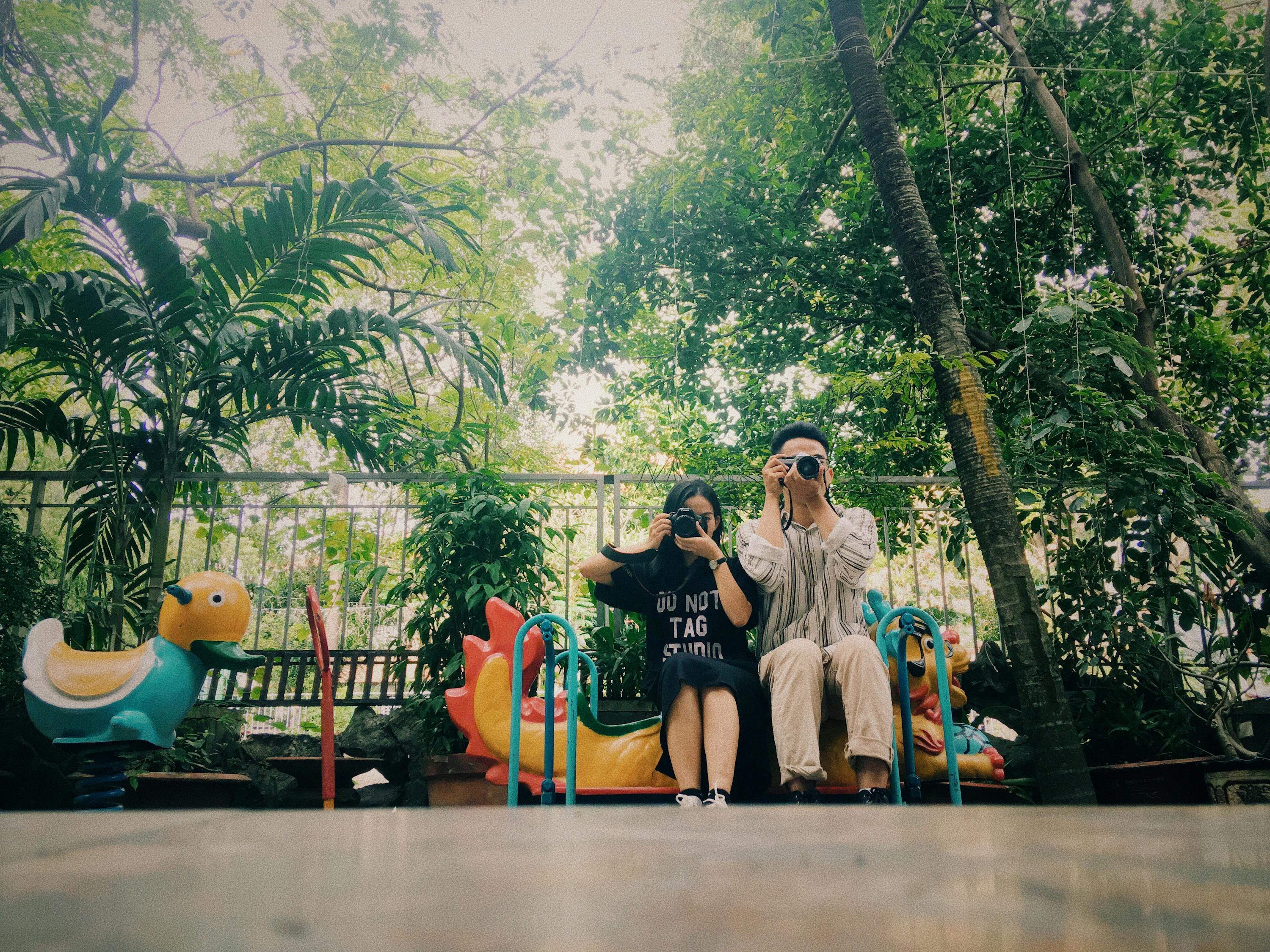 夢(mèng)中雙影，我與兩個(gè)老婆的奇幻之旅