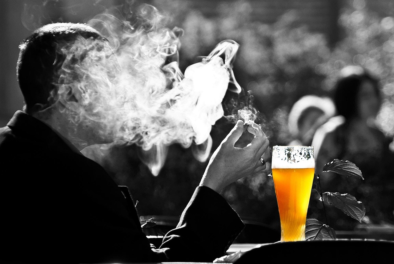 夢(mèng)魘之影—血色世界的啟示