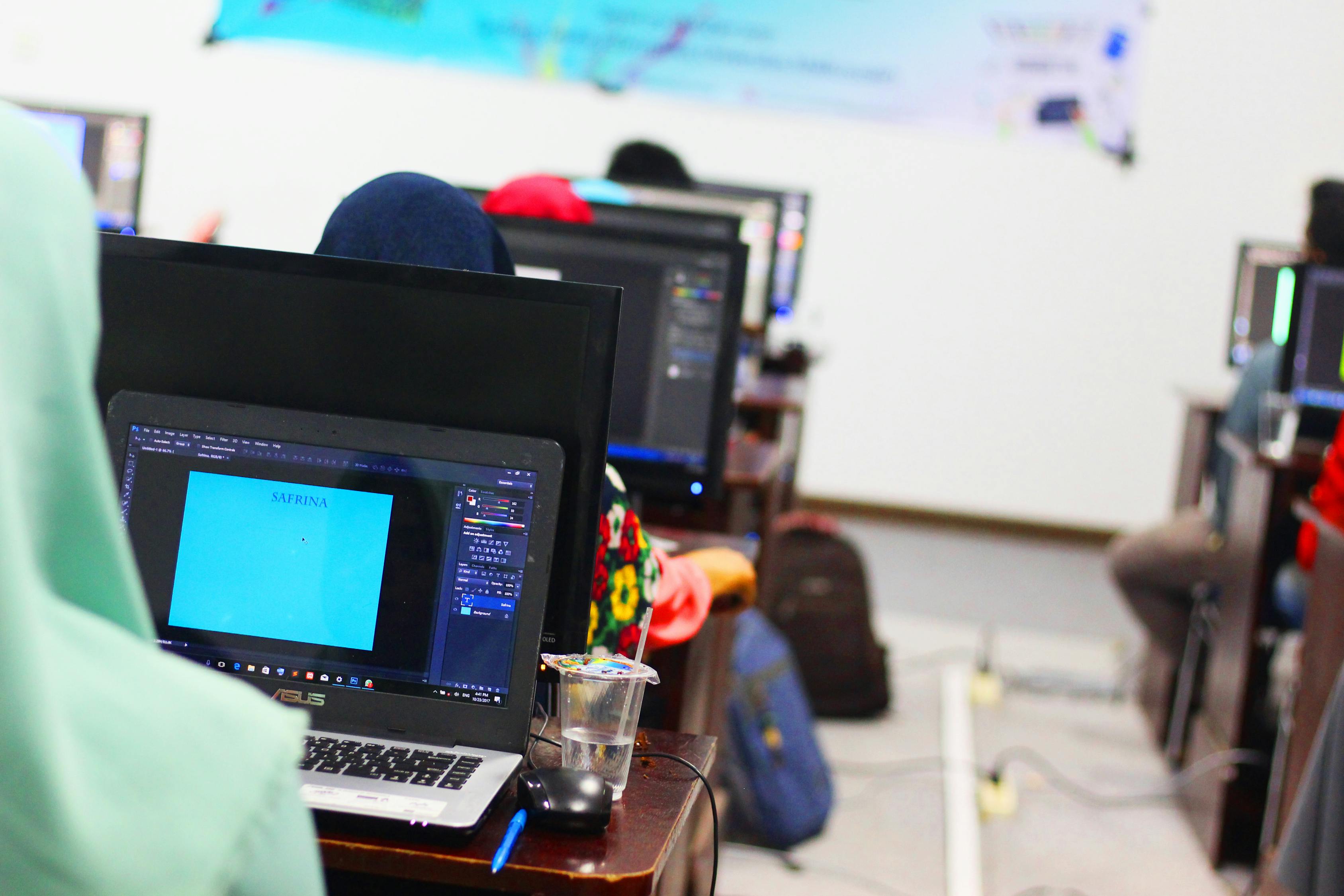 CS5注冊(cè)機(jī)使用教程，輕松破解Adobe Photoshop CS5