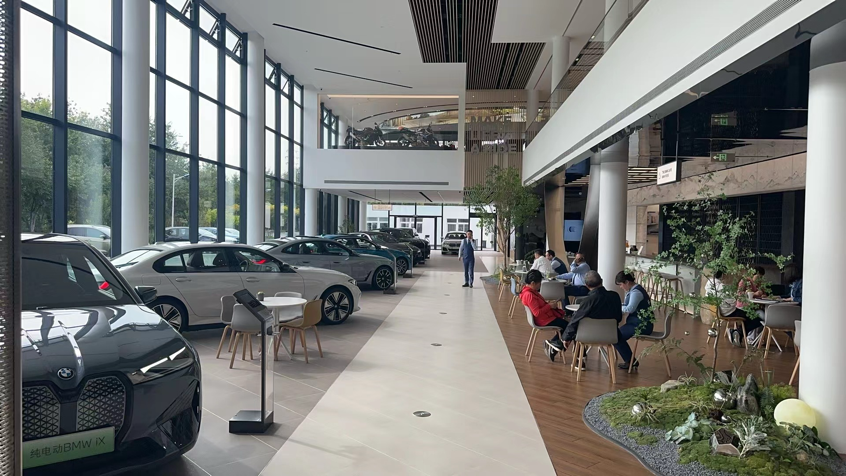 年度回顧與展望｜4000家4S店或?qū)⑼耸?，汽車?jīng)銷商面臨生死關(guān)頭