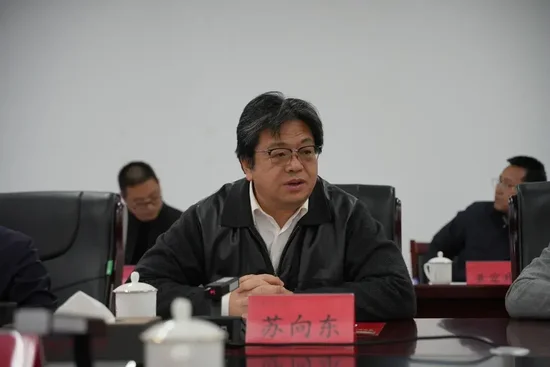 攜手打造政校企科技創(chuàng)新平臺！貴州理工學院與六盤水市政府簽署合作協(xié)議
