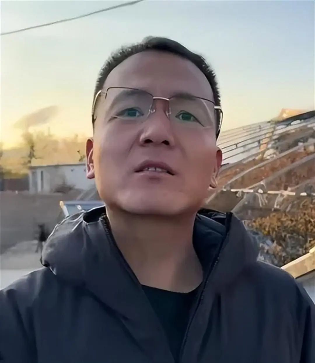 千萬粉絲網(wǎng)紅潘宏賬號內(nèi)容清空！下架所有視頻