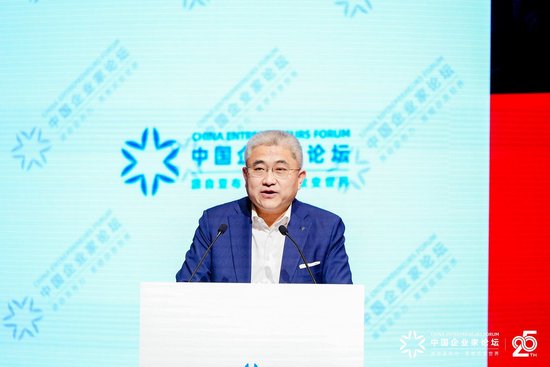 段建軍：競品將奔馳做對標(biāo)，是強化了奔馳的豪華認知和江湖地位