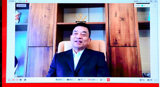 民營企業(yè)如何應對挑戰(zhàn)？劉永好：只有不斷滿足老百姓新需求才是新方向