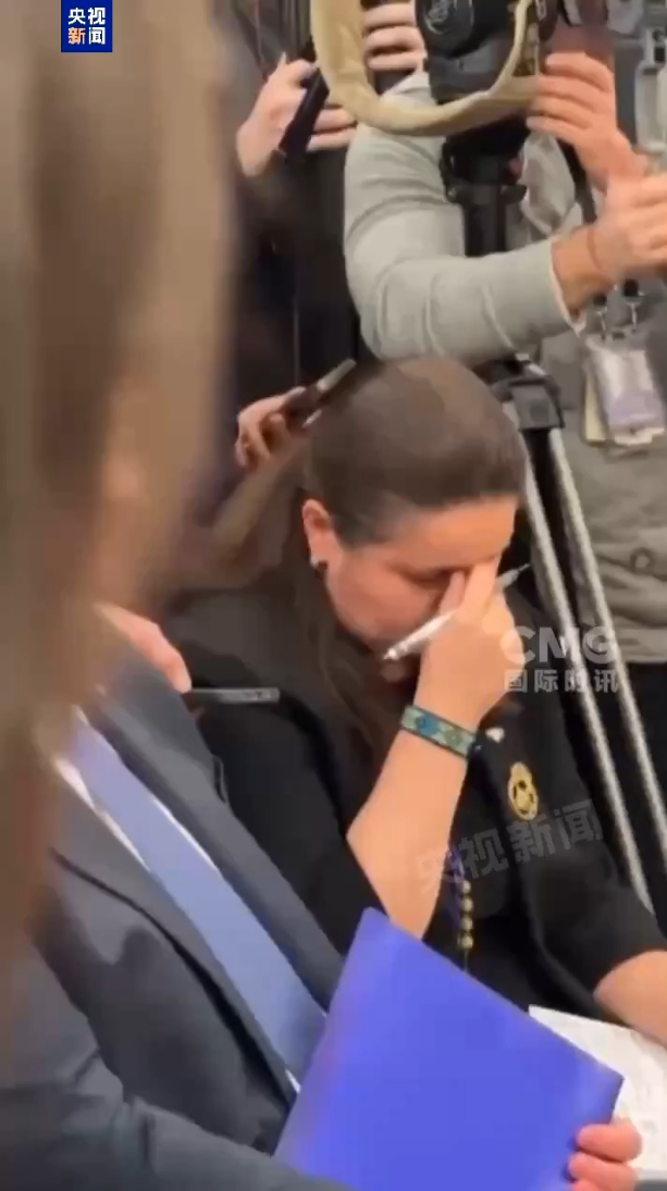 美烏首腦“談崩” ，美記者：報道白宮近30年，這場面前所未見！4分52秒，特澤會現(xiàn)場爭吵實錄曝光
